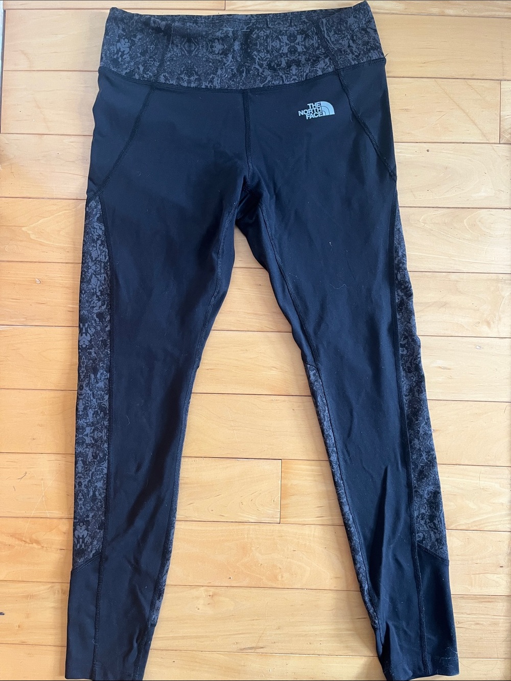 The North Face Black Patterned Side Panel Leggings